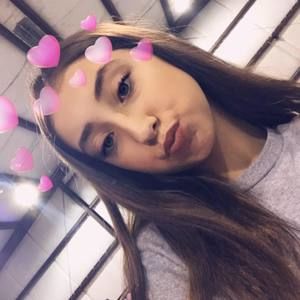 Meet your Posher, Isabella